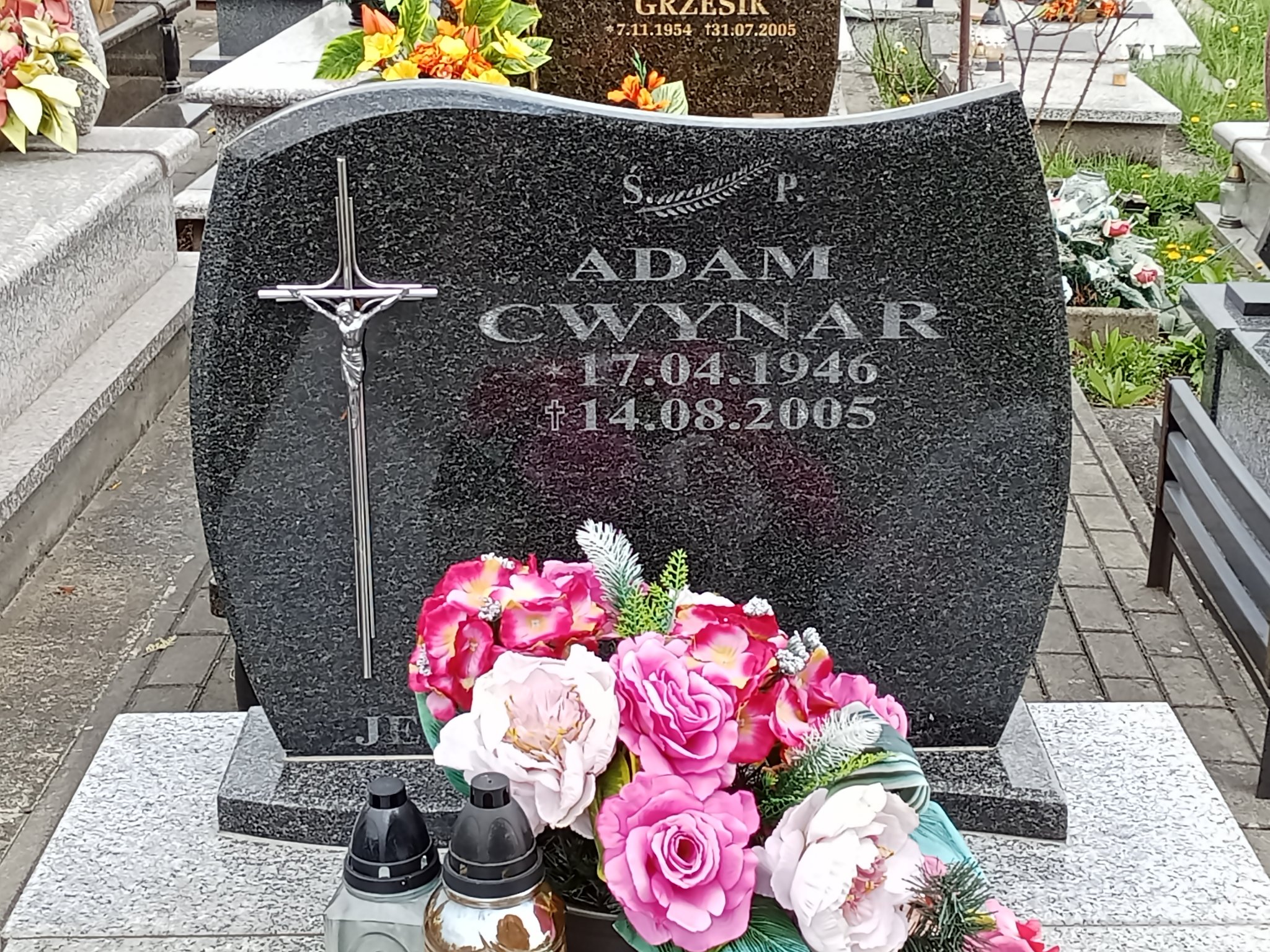Grób Adam Cwynar