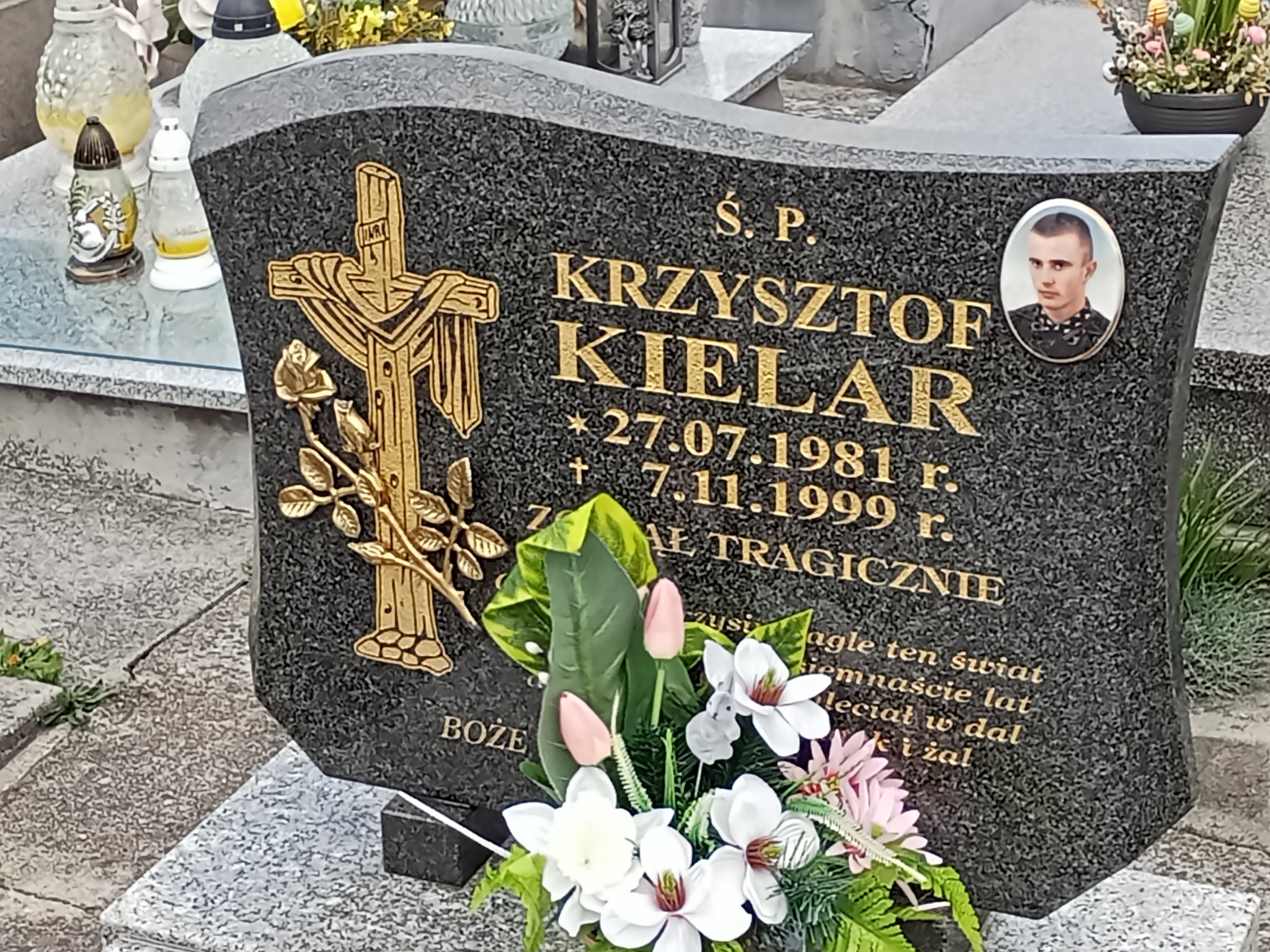 Krzysztof Kielar 1981 Miejsce Piastowe - Grobonet - Wyszukiwarka osób pochowanych